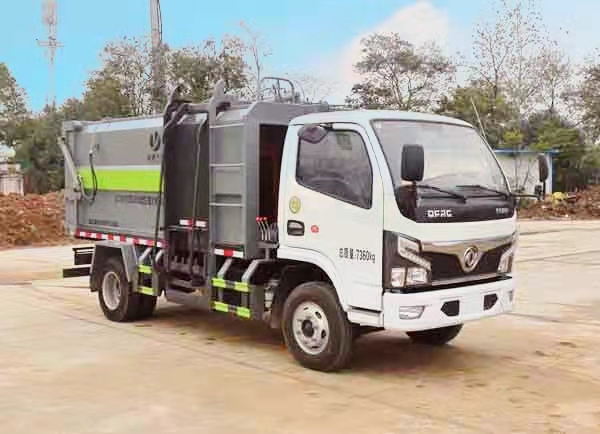 东风牌 国六 2.5吨自装卸式垃圾车